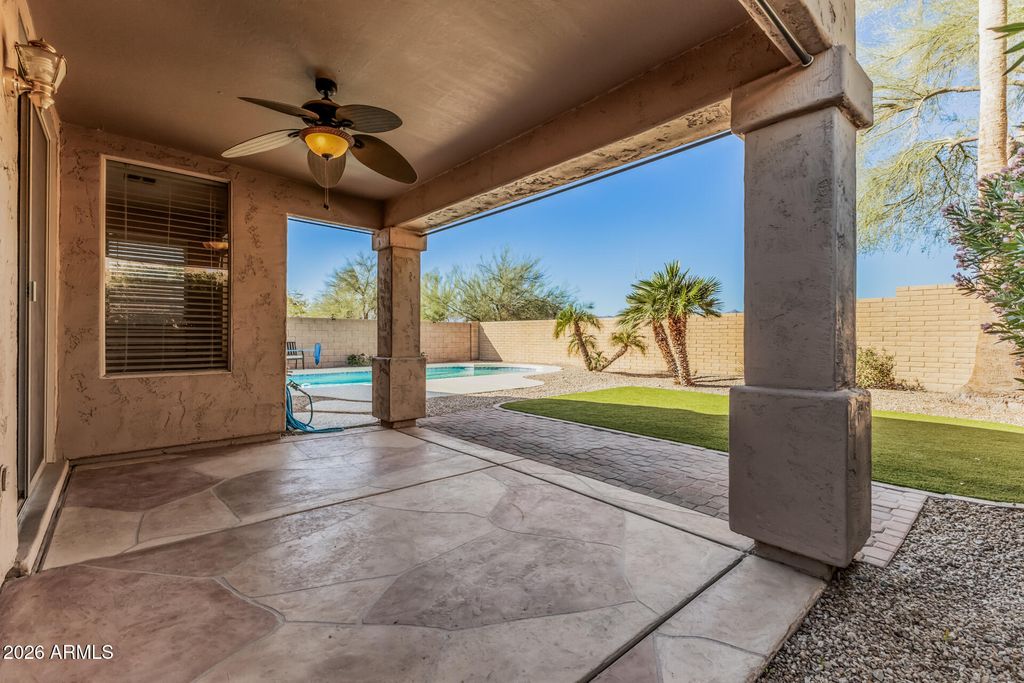 Image 18 of property listing at 16442 S 16TH Lane, Phoenix, AZ 85045