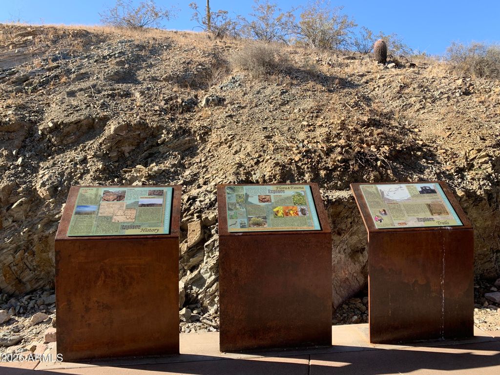 Image 29 of property listing at 16442 S 16TH Lane, Phoenix, AZ 85045