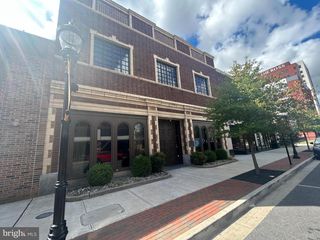 212 E MAIN ST, Salisbury, MD 21801