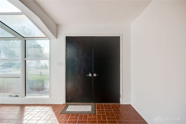 4993 Sweetbirch Drive, Dayton, OH 45424