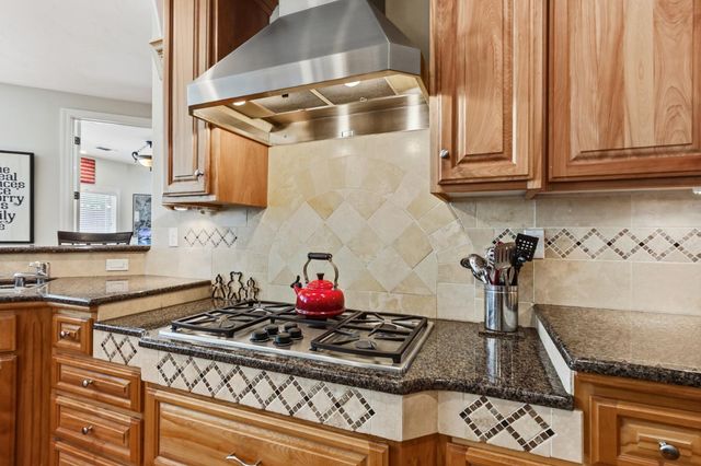 531 Carthage Ct, Granite Bay, CA 95746