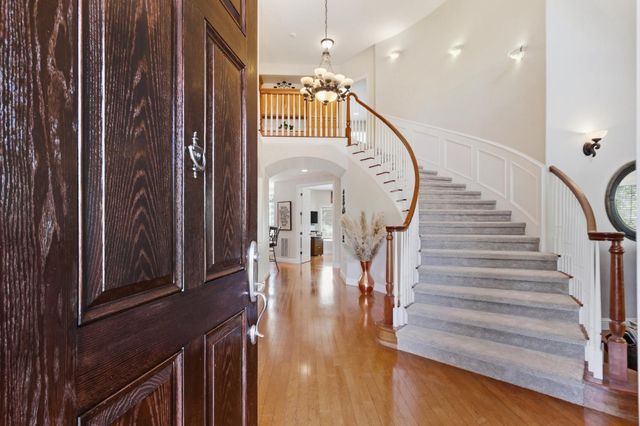 531 Carthage Ct, Granite Bay, CA 95746