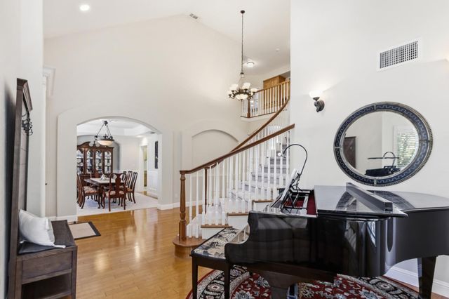 531 Carthage Ct, Granite Bay, CA 95746