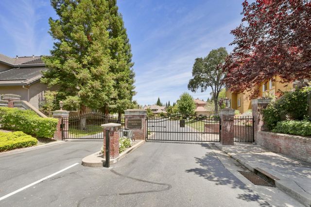 531 Carthage Ct, Granite Bay, CA 95746
