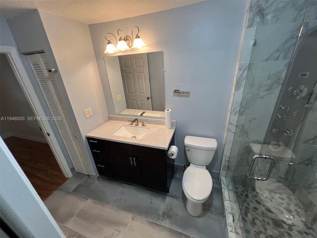 252 City View Dr 252, Fort Lauderdale, FL 33311