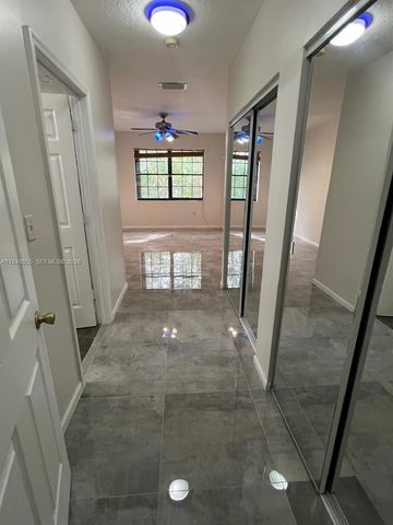 252 City View Dr 252, Fort Lauderdale, FL 33311