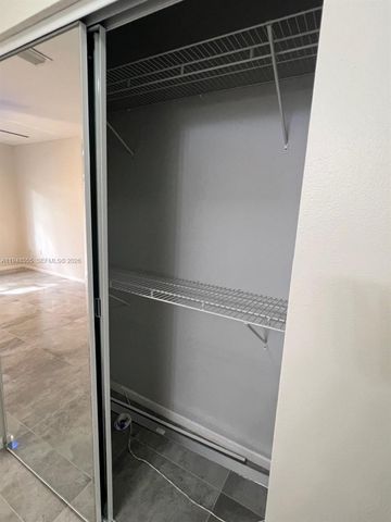 252 City View Dr 252, Fort Lauderdale, FL 33311