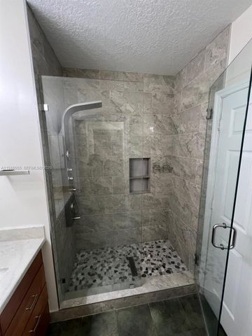 252 City View Dr 252, Fort Lauderdale, FL 33311