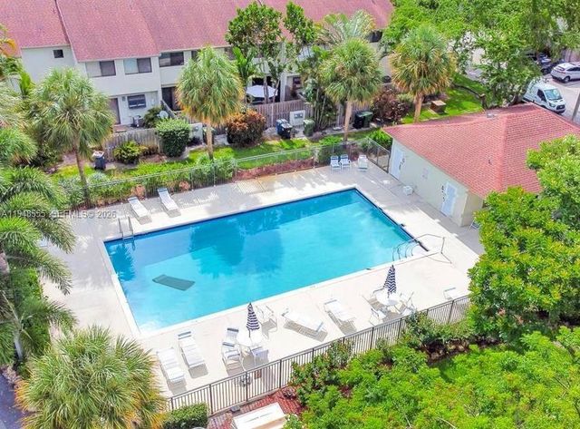 252 City View Dr 252, Fort Lauderdale, FL 33311