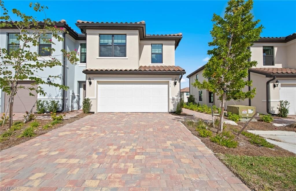 1562 Lake Jessup CIR, CAPE CORAL, FL 33909 — exterior
