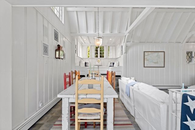 41 Hayward Rd, Barnstable, MA 02632