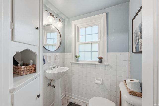 3423 Kirkwood Drive, Fort Wayne, IN 46805