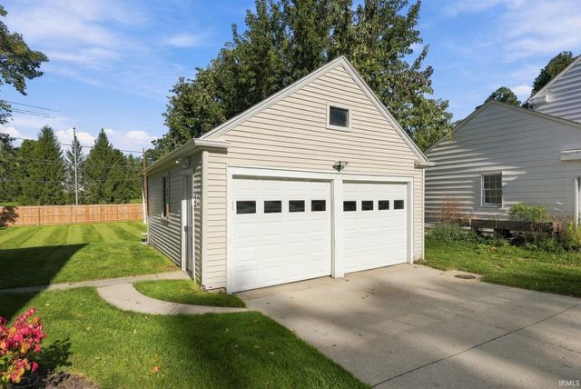 3423 Kirkwood Drive, Fort Wayne, IN 46805