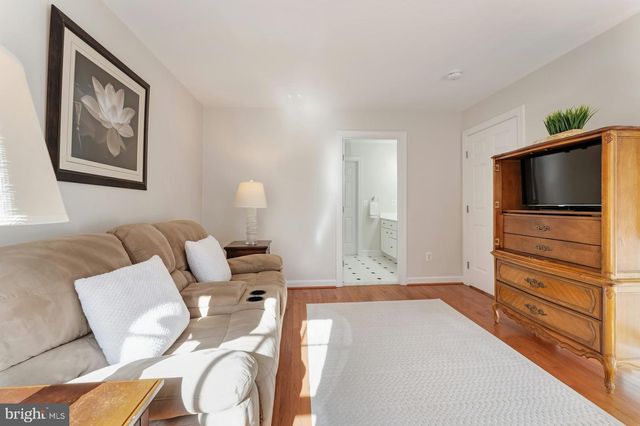 22134 QUAIL POND PL, Ashburn, VA 20148