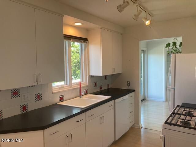 210 River Road, Maumee, OH 43537