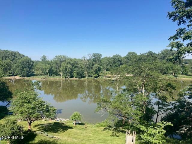 210 River Road, Maumee, OH 43537