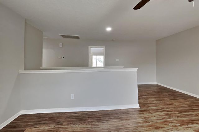 16968 Scenic Knoll, Conroe, TX 77385
