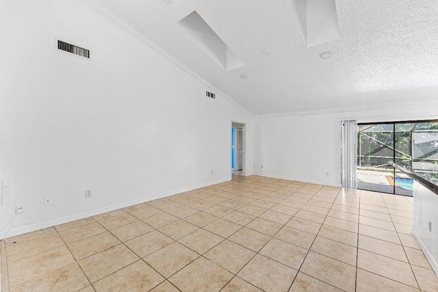 2057 Amesbury Circle, Wellington, FL 33414