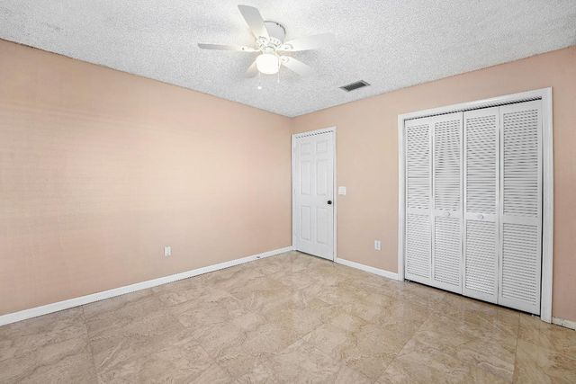 2057 Amesbury Circle, Wellington, FL 33414