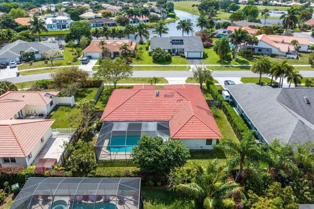 2057 Amesbury Circle, Wellington, FL 33414