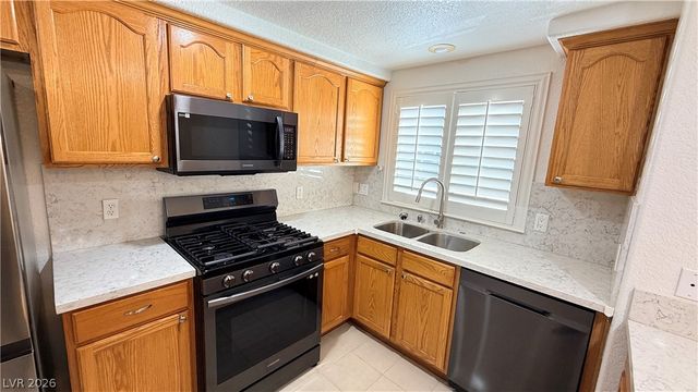 3327 Erva Street 123, Las Vegas, NV 89117