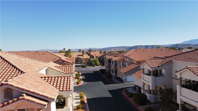 3327 Erva Street 123, Las Vegas, NV 89117