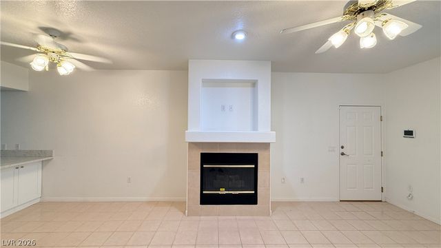 3327 Erva Street 123, Las Vegas, NV 89117