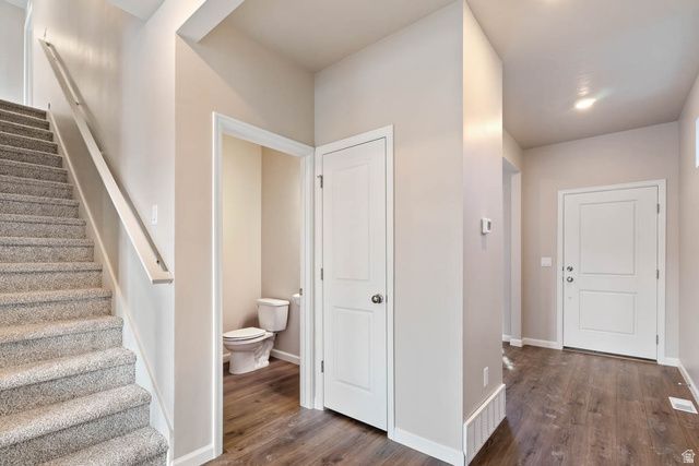 283 N ROUNDABOUT ST, Saratoga Springs, UT 84045