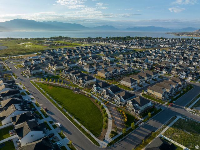 283 N ROUNDABOUT ST, Saratoga Springs, UT 84045