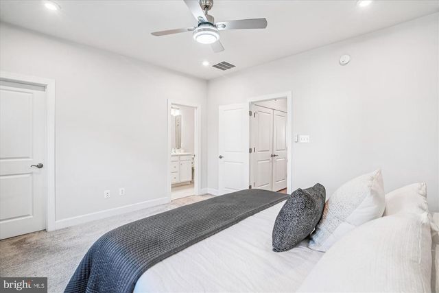 6732 BELCREST RD, Hyattsville, MD 20782