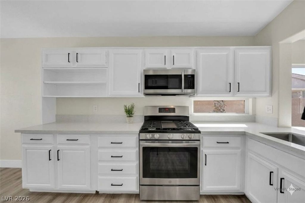 2039 Poppywood Avenue, Henderson, NV 89012 — photo 2