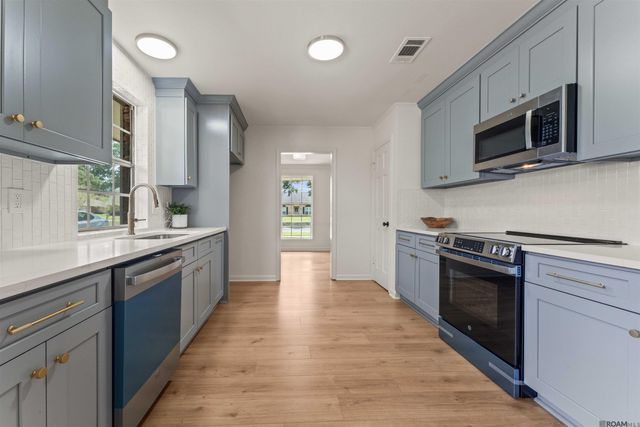 15035 Shenandoah Ave, Baton Rouge, LA 70817