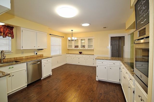 1610 Alexander Drive, Waxahachie, TX 75165