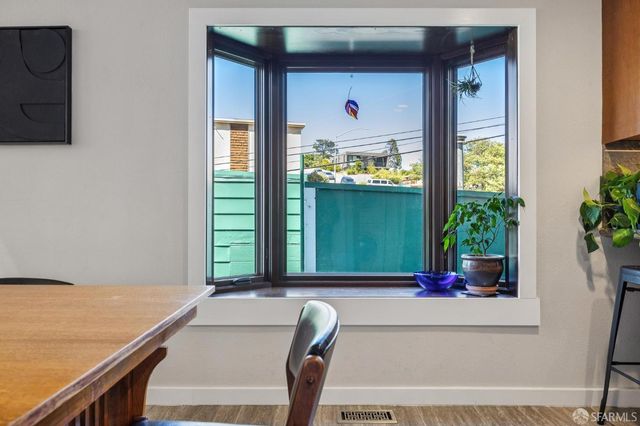 117 Lake Street, Brisbane, CA 94005