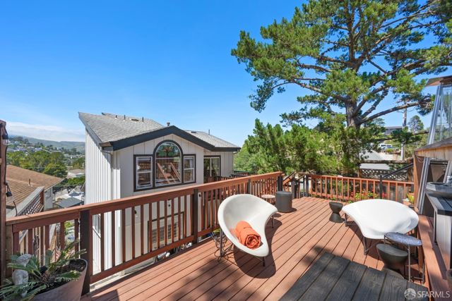117 Lake Street, Brisbane, CA 94005