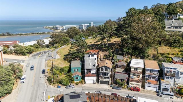 117 Lake Street, Brisbane, CA 94005