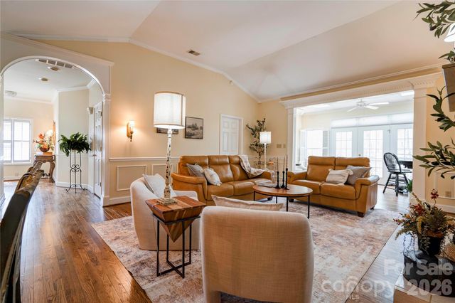 110 Columns Circle, Shelby, NC 28150