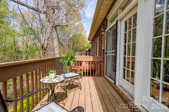 110 Columns Circle, Shelby, NC 28150