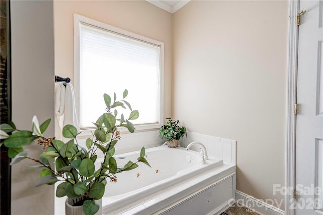 110 Columns Circle, Shelby, NC 28150
