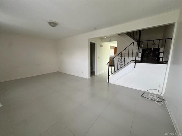 26 Silo Lane, Middletown, NY 10940