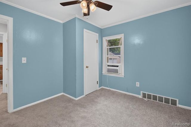 35259 Currier Street, Wayne, MI 48184
