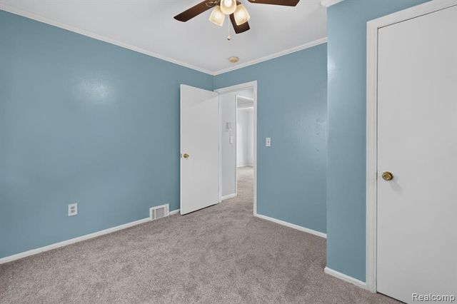 35259 Currier Street, Wayne, MI 48184