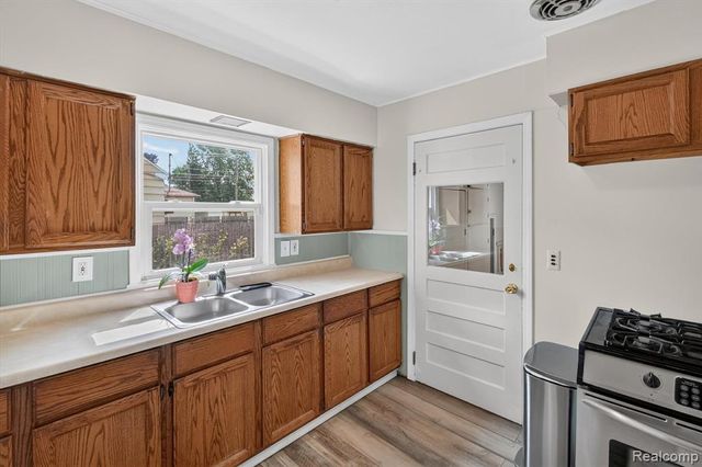 35259 Currier Street, Wayne, MI 48184