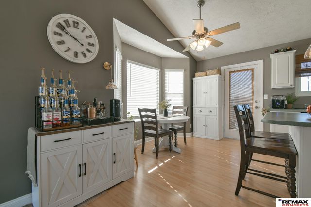 1631 Annette Lane, Lincoln, NE 68512