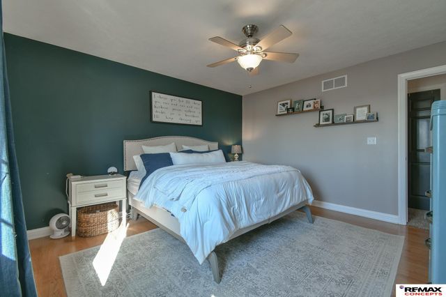 1631 Annette Lane, Lincoln, NE 68512