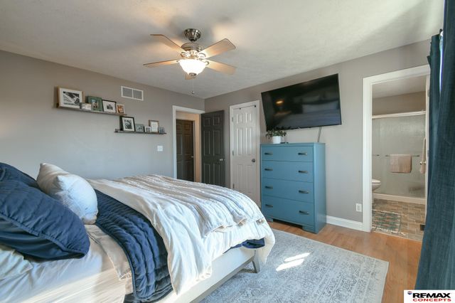 1631 Annette Lane, Lincoln, NE 68512