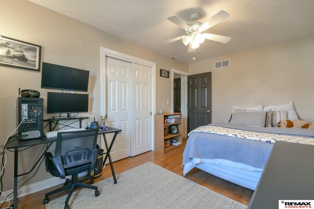 1631 Annette Lane, Lincoln, NE 68512