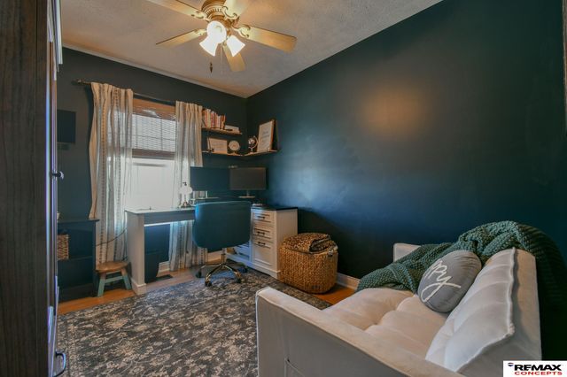 1631 Annette Lane, Lincoln, NE 68512