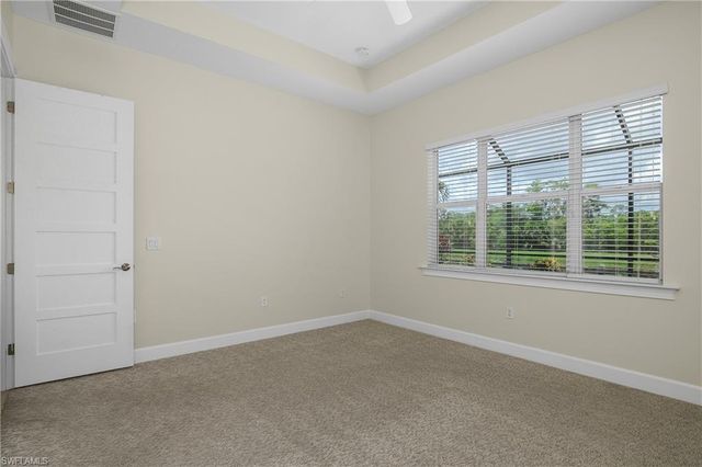 7162 Dominica DR, Naples, FL 34113