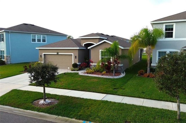 33034 SAND CREEK DRIVE, Wesley Chapel, FL 33543